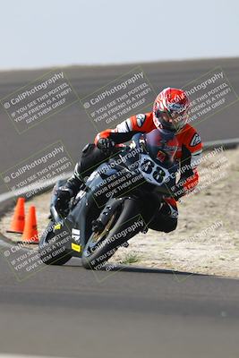 media/Nov-01-2025-TrackDaz (Sat) [[2b4d5192bc]]/A Group/12pm (Turn 2 (Outside)/